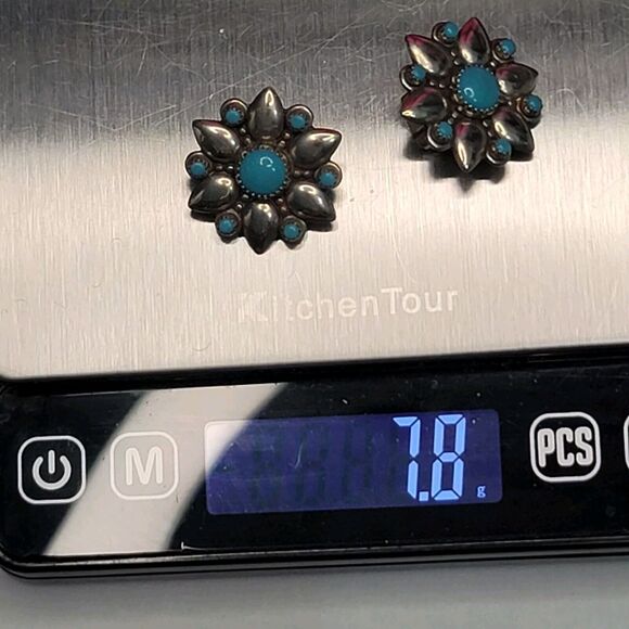 Bell Trading Post Sterling Silver Turquoise Flower Clip On Earrings - Picture 3 of 7